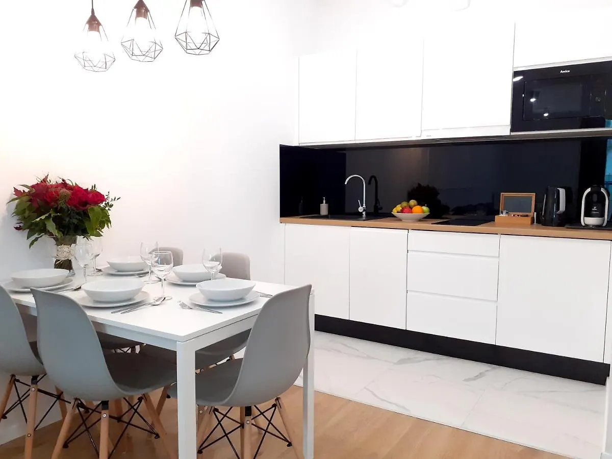 Vista Residence Wola Warsaw Apartment